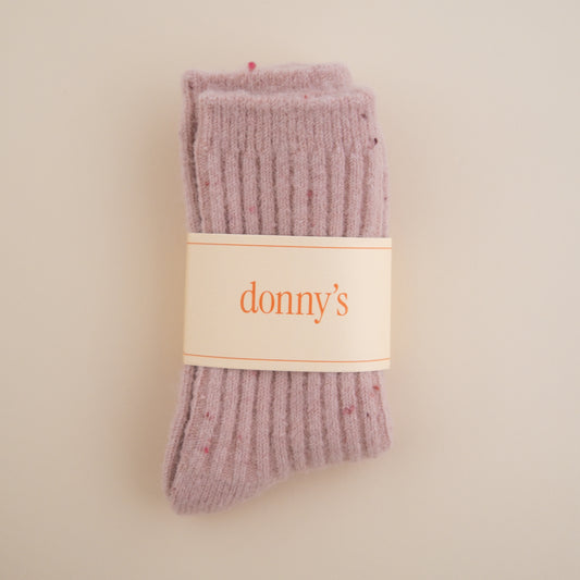 Slouch Rib Socks in Speckle Pink