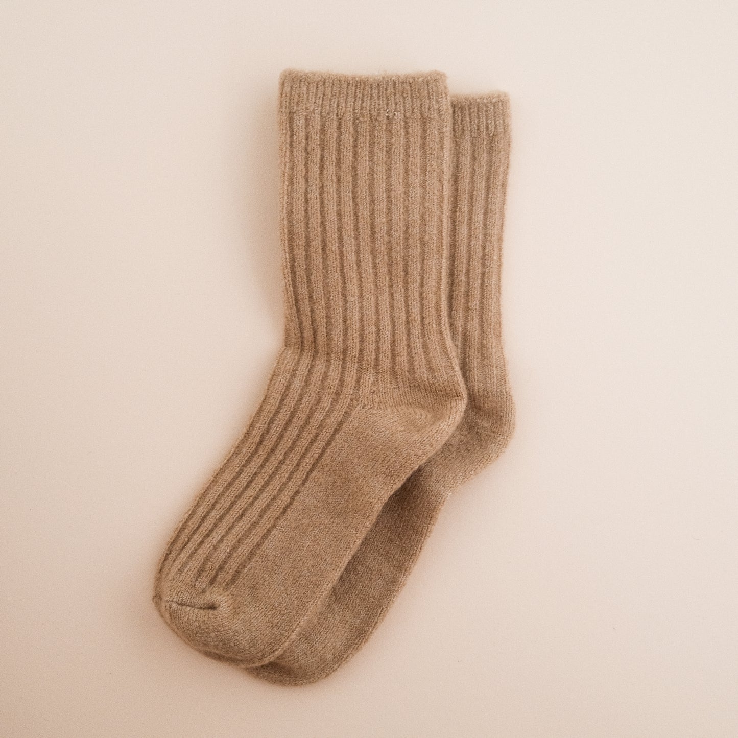 Slouch Rib Socks in Oatmeal